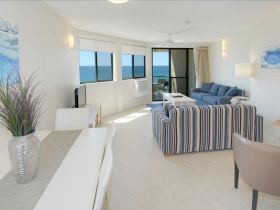 Malibu Resort - Perth Resorts 0