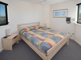 Malibu Resort - Perth Resorts 3