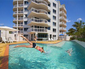 Beachside Resort - Accommodation Perth 2