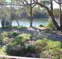 Castaway Holiday Units - Accommodation Perth