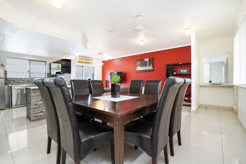 City Escape Serviced Townhouses - Accommodation Perth 1