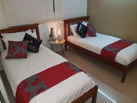 City Escape Serviced Townhouses - Accommodation Perth 4