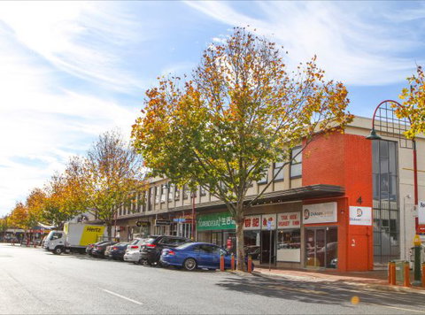 Dickson Central - Perth Resorts 7