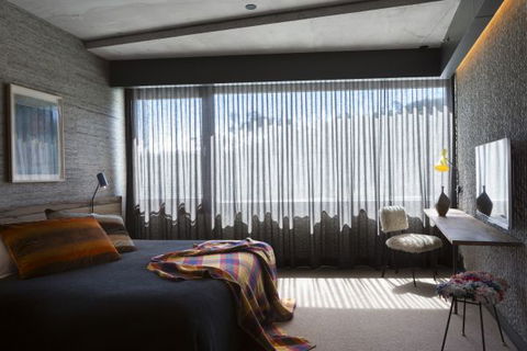 Hotel Hotel - Accommodation Perth 2