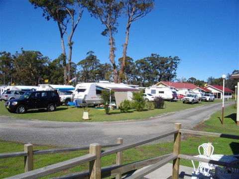 Lake Conjola Waterfront Holiday Park - Accommodation Perth 7