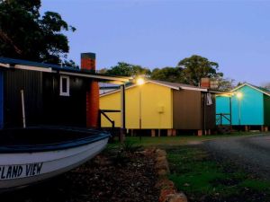 Lake Conjola Waterfront Holiday Park - Accommodation Perth 0