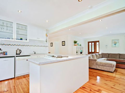 Century 21 SouthCoast: Moana Blue - Accommodation Perth 1
