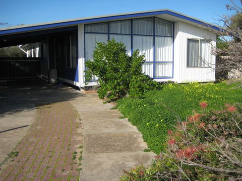 Century 21 SouthCoast: Moana Blue - Accommodation Perth 20