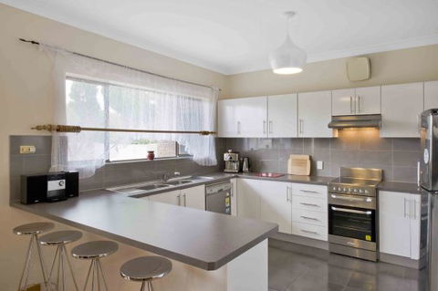 Century 21 SouthCoast: Moana Blue - Accommodation Perth 77