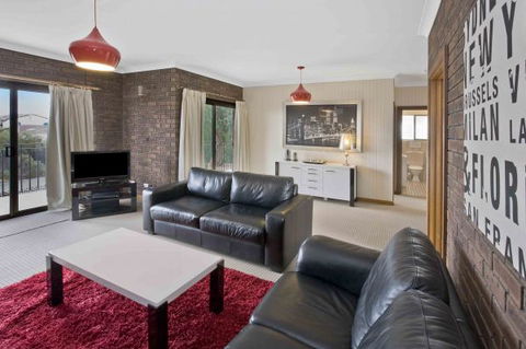 Century 21 SouthCoast: Moana Blue - Accommodation Perth 78