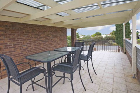 Century 21 SouthCoast: Moana Blue - Accommodation Perth 79
