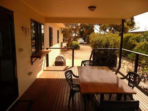 Manyana - Accommodation Perth 3