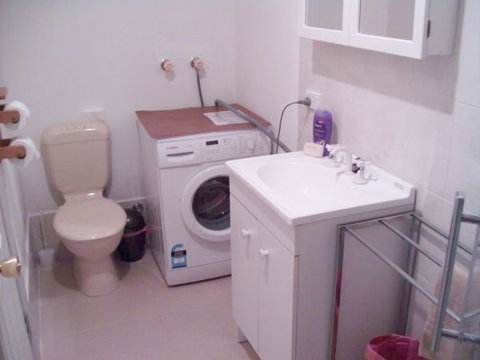 Potch & Colour - Accommodation Perth 2