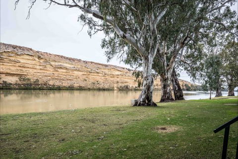 River Shack Rentals - Living The Dream - Accommodation Perth 3