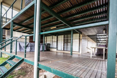River Shack Rentals - Living The Dream - Accommodation Perth 6