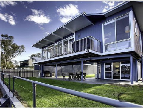 River Shack Rentals - Living The Dream - Accommodation Perth 96