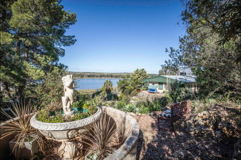 River Shack Rentals - Living The Dream - Accommodation Perth 68