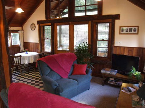 Lavender Hue - Accommodation Perth 1