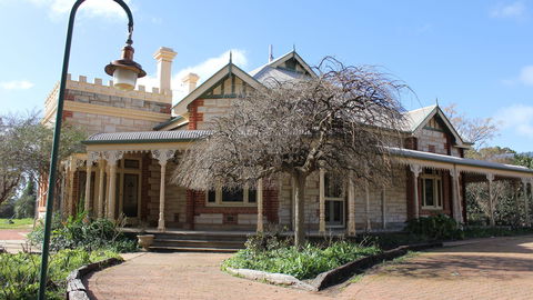 Cockburn House - Accommodation Perth 0