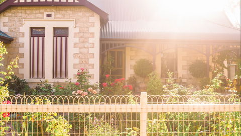 Hamilton House Bed And Breakfast - Accommodation Perth 0