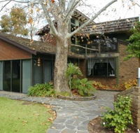 Trenberth House - Accommodation Perth