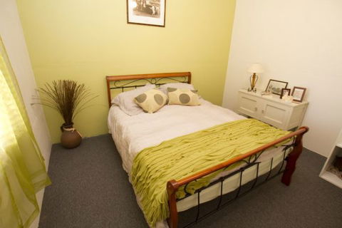Anderl's Beach Cottage - Accommodation Perth 3
