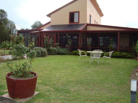 Nightingale Wines Luxury Villas - Accommodation Perth 0
