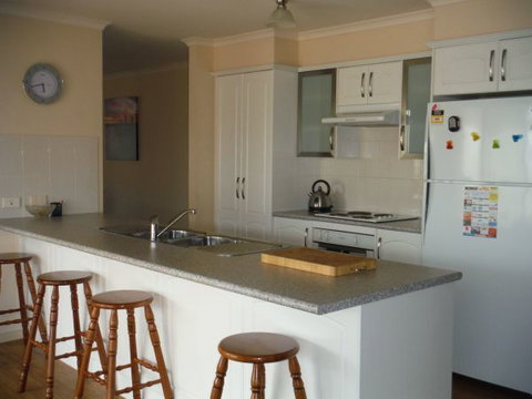 Sandy Shores - Accommodation Perth 2
