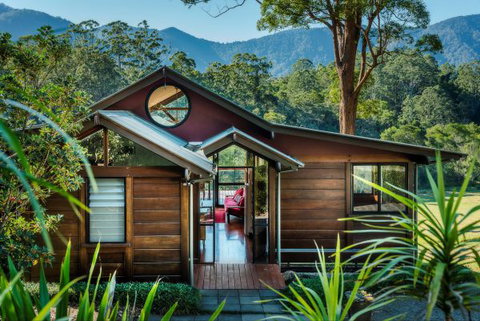 Promised Land Retreat - Accommodation Perth 0