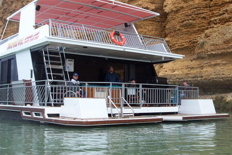 Takeme2 Houseboat - Accommodation Perth 2