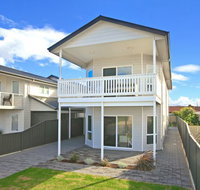 Century 21 SouthCoast White Caps - Accommodation Perth