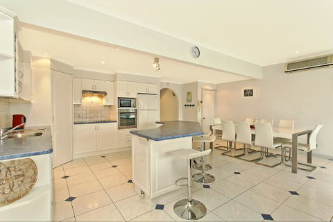 SALT Waterfront Apartment - Accommodation Perth 2