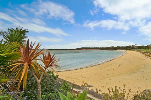 SALT Waterfront Apartment - Accommodation Perth 9