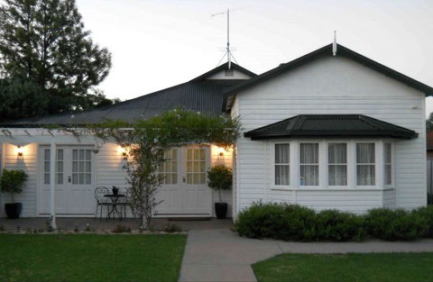 BJs Short Stay Apartments - Accommodation Perth 1