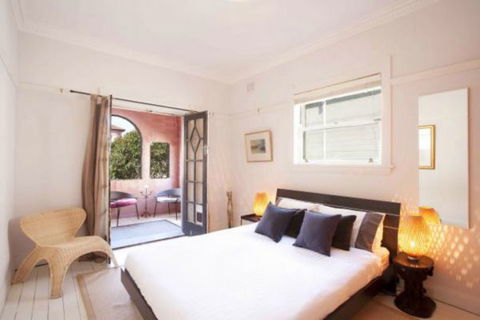 Bondi Beach Breeze - Accommodation Perth 0