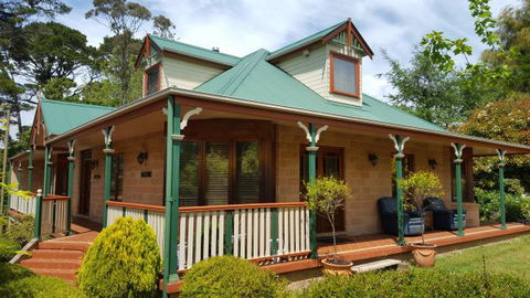 Cascades Manor - Accommodation Perth 0