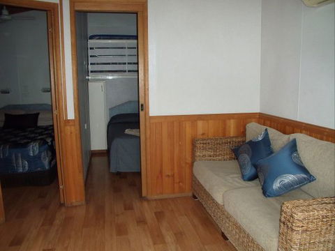 Elliston Waterloo Bay Tourist Park - Accommodation Perth 7