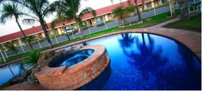 Best Western Pines Country Club Motor Inn - Accommodation Perth 1