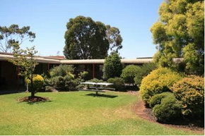River Country Inn - Accommodation Perth 2