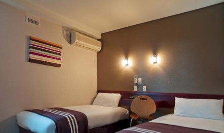 Y Hotel City South - Accommodation Perth 3