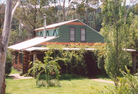 Canobolas Mountain Cabins - Accommodation Perth 4
