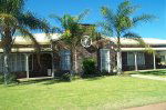 Castlereagh Lodge Motel - Accommodation Perth 0