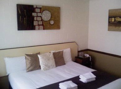 Bent Street Motor Inn - Perth Resorts 2