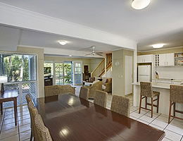 Coco Bay Resort - Accommodation Perth 2