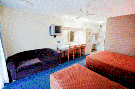 Mooloolaba Motel - Perth Resorts 1
