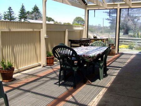 Beachport Motor Inn - Accommodation Perth 3