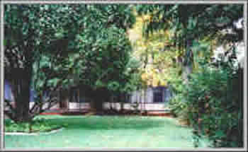 Capri Lodge Motel Apartments - Accommodation Perth 2