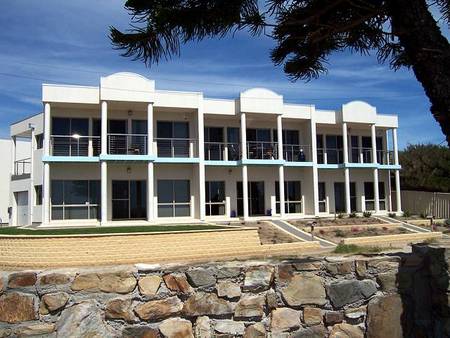 Christie's Seahorse - Accommodation Perth 0