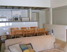 The Stables Resort - Accommodation Perth 2
