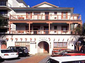 La Mancha Holiday Suites - Accommodation Perth 0